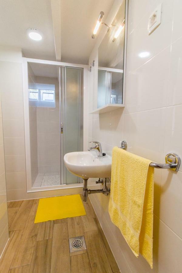 Studio Apartment Zeljka พูลา ภายนอก รูปภาพ